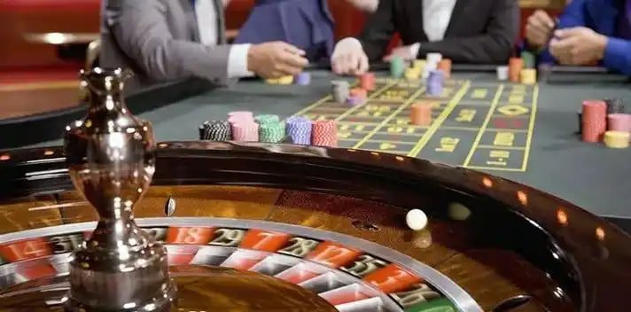 Layar aplikasi blacktogel menampilkan login dan akses ke Liga 1, Piala AFF, dan live casino
